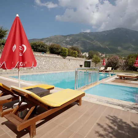 Villa Raya2