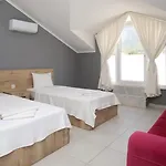 Raya2 Villa *
