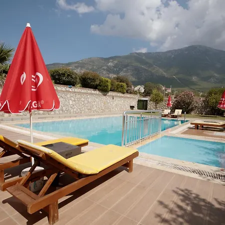 Villa Raya2